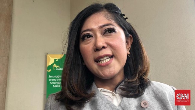 Ketua Komisi I DPR Meutya Hafid meminta pemerintah membentuk crisis center buntut peretasan PDNS 2 Surabaya.