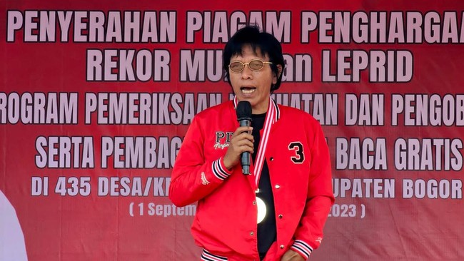 Politikus PDIP Adian Napitupulu menyatakan PDIP tetap solid menyikapi sejumlah kasus hukum yang dihadapi Sekjen Hasto Kristiyanto.