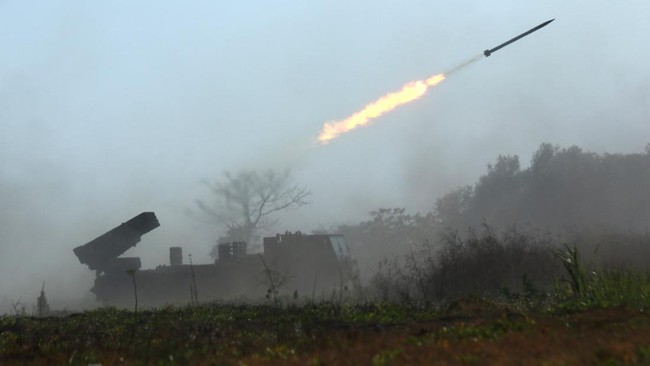 Korea Utara mengecam latihan militer gabungan yang dilakukan Korea Selatan, Jepang, dan Amerika Serikat (AS) pada Minggu (30/6).