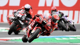 Bagnaia Tercepat di FP1 MotoGP Belanda, Marquez Kedua