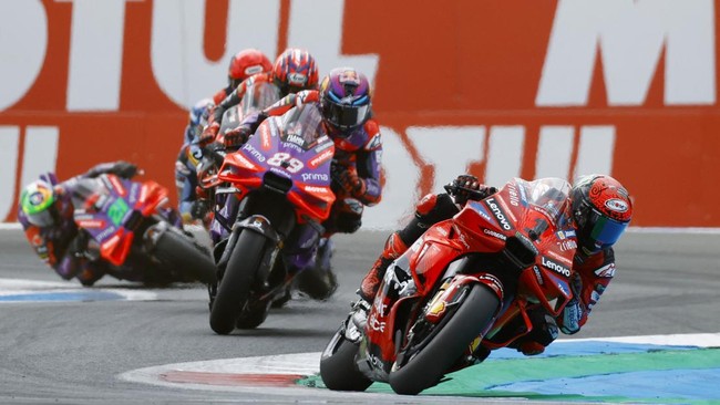 Pembalap Ducati Francesco Bagnaia tampil dominan karena terus memimpin sejak start hingga garis finis dalam gelaran MotoGP Belanda.