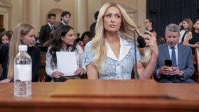 FOTO: Pengakuan Kejutan Paris Hilton di Sidang DPR AS soal Pelecehan